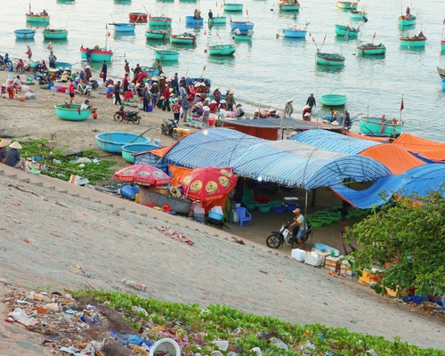 Rác thải nhựa sinh hoạt , mối đe dọa bờ biển Việt Nam