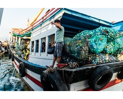 Xử lí rác thải trên đảo Bình Ba