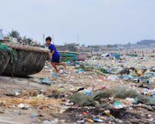 Rác thải nhựa trên biển